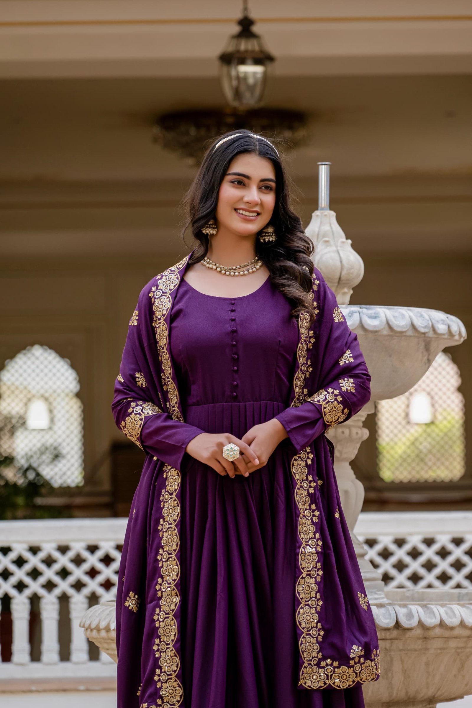 Elegant Anarkali suit - Image 4
