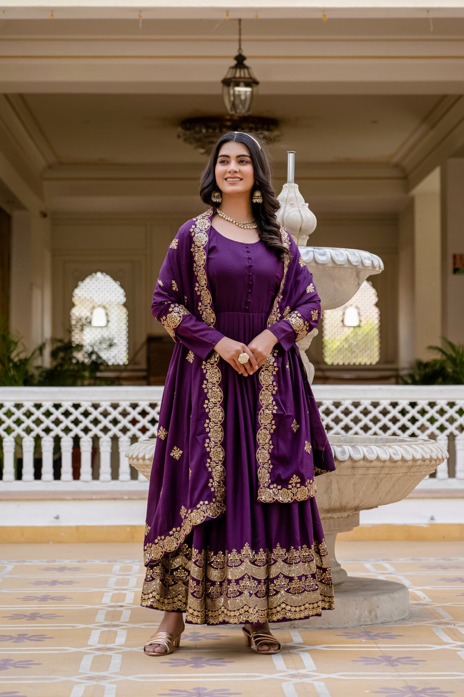 Elegant Anarkali suit - Image 3